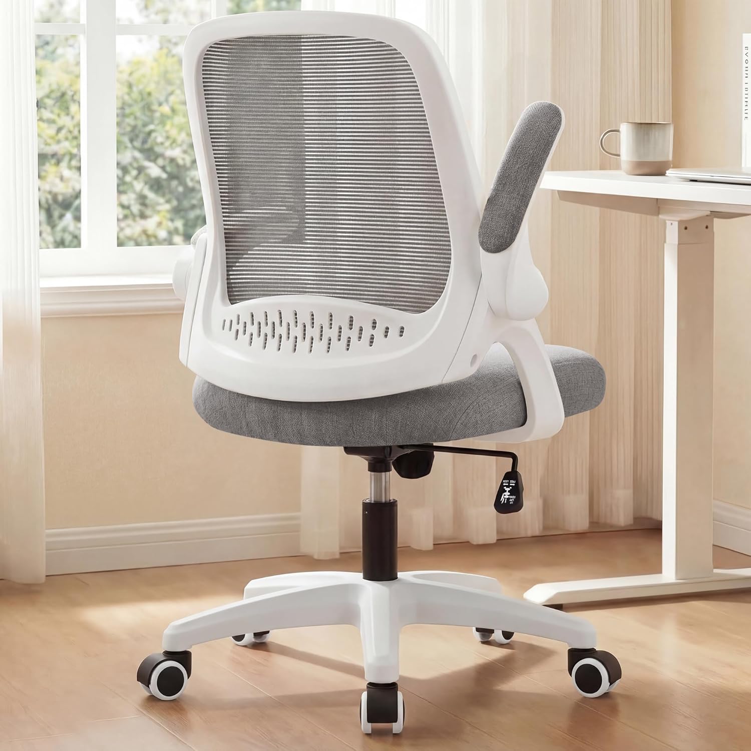 Ergonomic Office Chair - 人間工学に基づいたメッシュオフィスチェア、ランバーサポート付き、高さ調節可能、フリップアップアーム、ホームデスク用