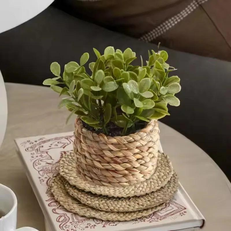 Home Office Layout - 1個の鉢植えの植物、小さな人工植物、屋内ホームデコレーション、リビングルームやオフィスの装飾用の装飾鉢、リアルな人工緑化
